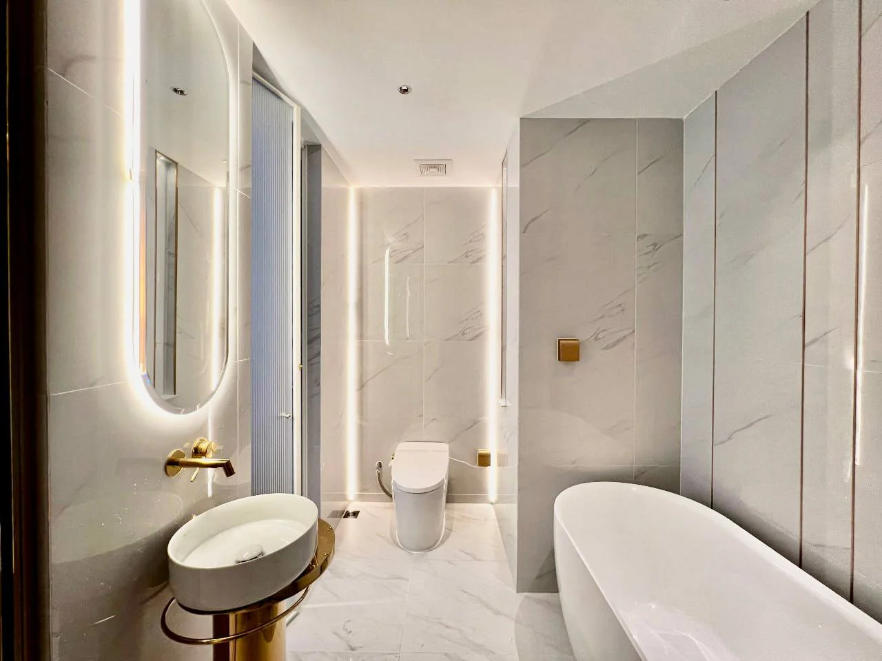 现代一卧室公寓出租 | Vue Aston 公寓 | 金边 - Image 1