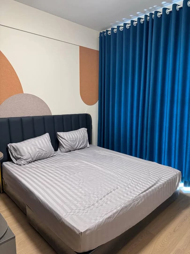 现代一居室公寓出租 | 巅峰公寓 | The Pinnacle Residence - Image 1