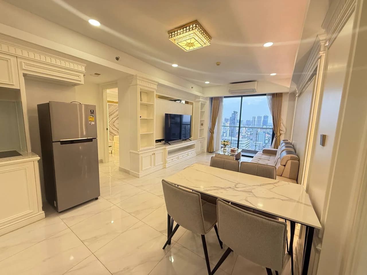 Condo 3 bedroom at Agile Sky Residence BKK1 for rent - Image 1